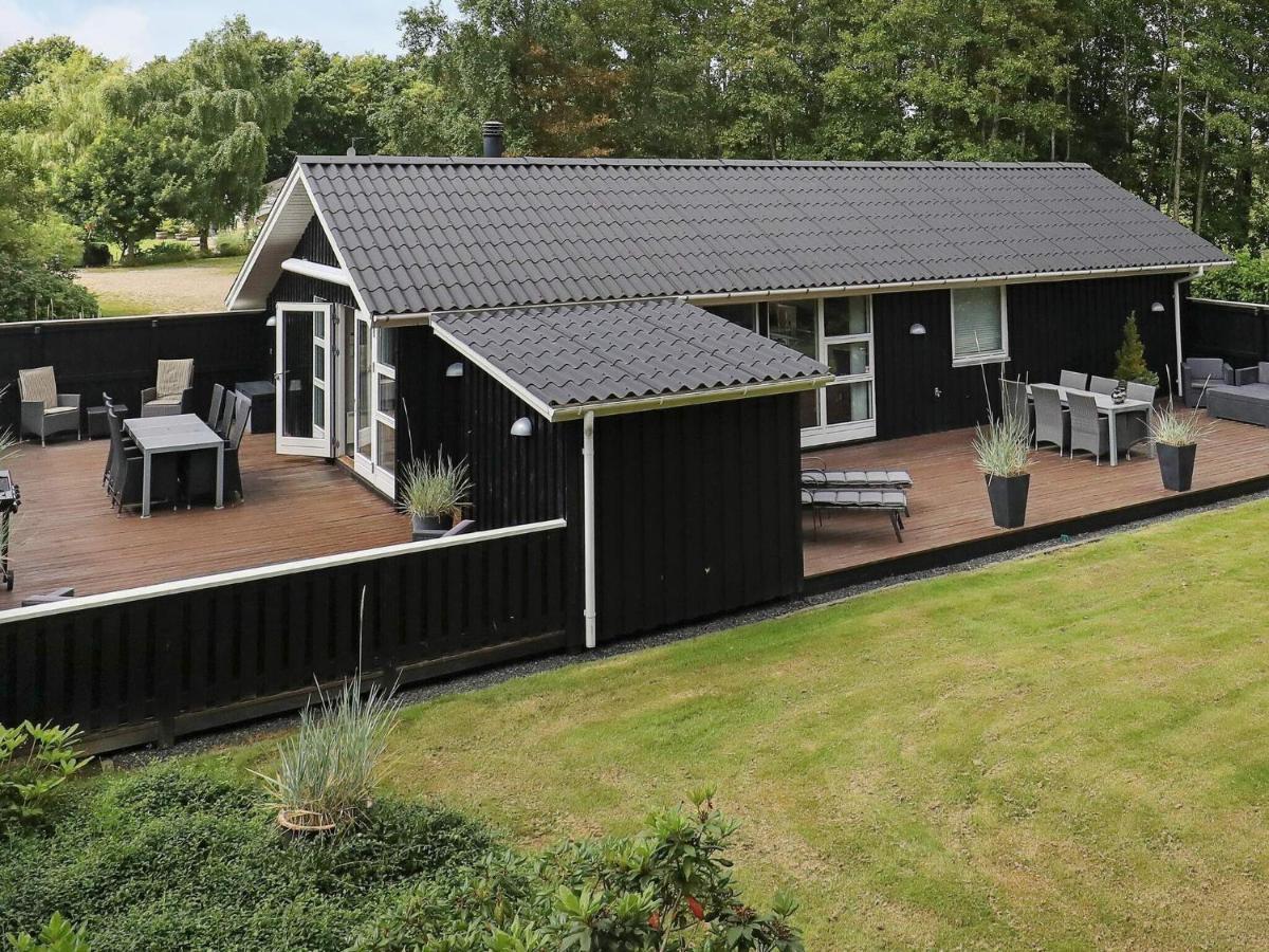 6 Person Holiday Home In Hemmet Exterior foto